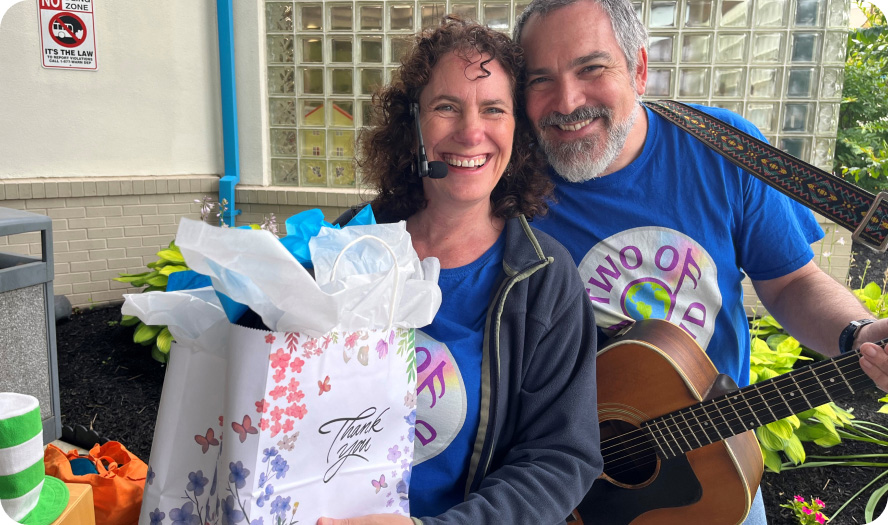 Musical Duo at Voorhees Pediatric Facility